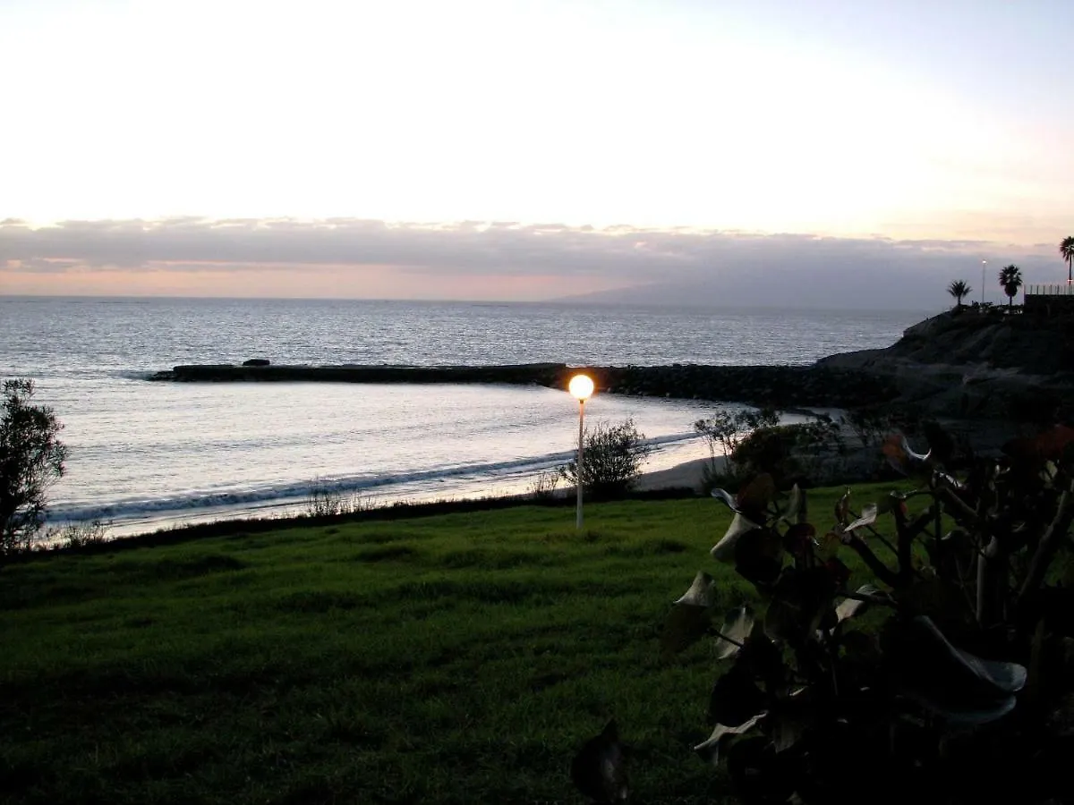 Los Cristianos Dinastia Apartment 0*, لوس كريستيانوس